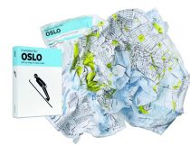 Mapa Osla je vyrobená z odolných polyetylénových vlákien. Je možné ju zložiť, pokrčiť, nevadí jej ani voda.